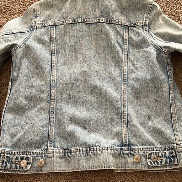 Jean Jacket - Picture 6 of 6